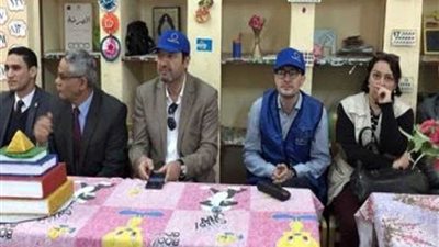 وفد من برنامج الأغذية العالمي والاتحاد الأوروبي يزور عددا من مدارس الأقصر