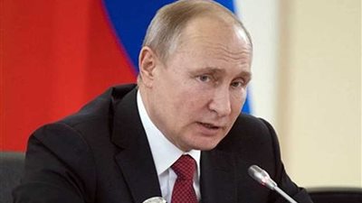 بوتين يمنح رئيس الفيفا وسام الصداقة الروسي