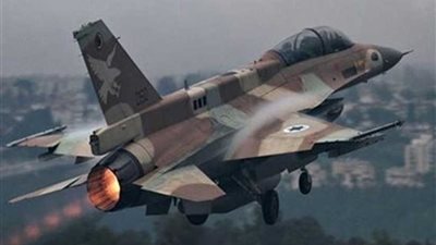 طائرات الاحتلال تستهدف مخيم العودة وسط غزة بصاروخين