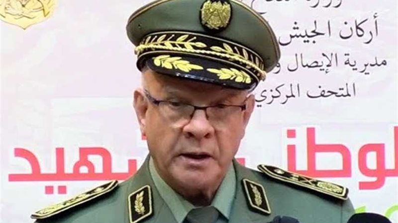 الدفاع الجزائرية