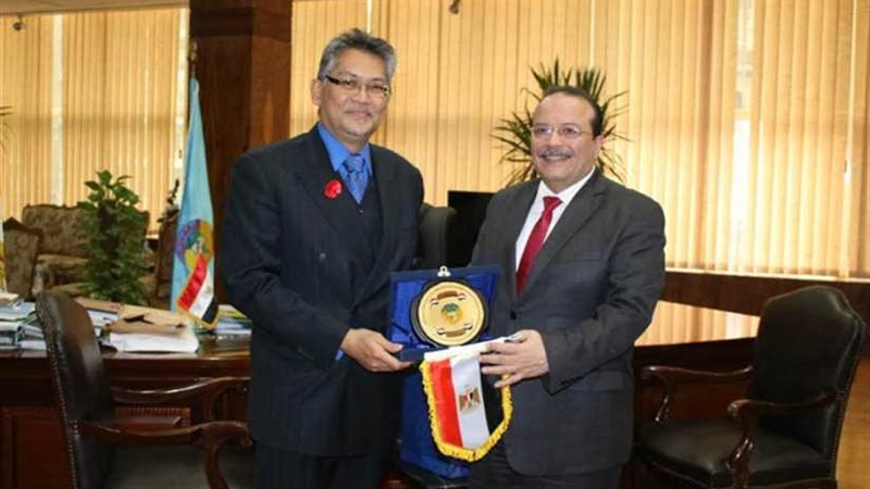 التعليم: مركز متقدم