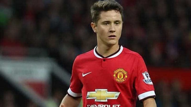 هيريرا يقترب من تجديد