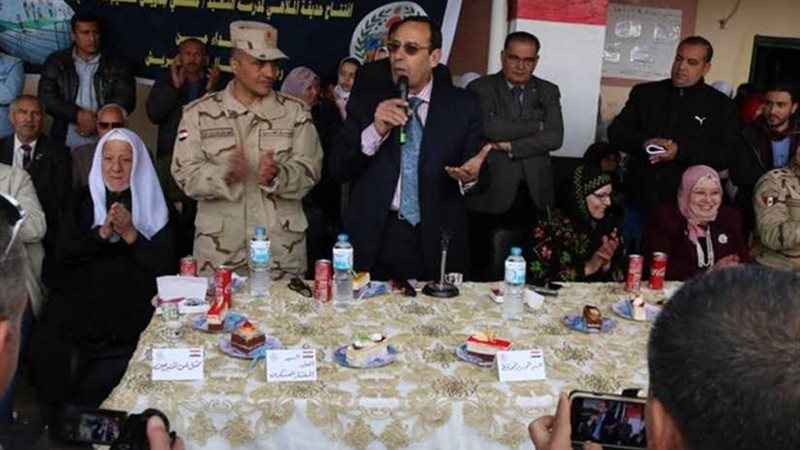 حديقة وملاهي بمدرسة