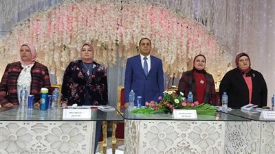 رئيس جامعة دمنهور يشهد حفل تخرج الدفعة السابعة من طلاب كلية التمريض 