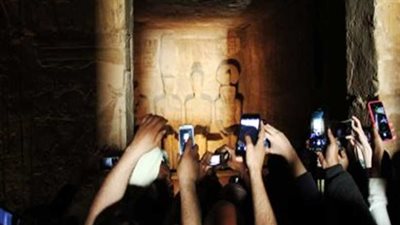 وصول 4 وزراء أفارقة للاحتفال بتعامد الشمس على رمسيس