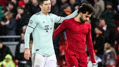 بايرن ميونخ ينشر صورة صلاح وليفاندوفسكي .. ويعلق: 