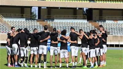 تفاصيل جلسة رئيس الزمالك مع لاعبي الفريق والجهاز الفني