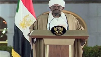 شاهد.. البشير يعلن في خطاب تاريخي حزمة قرارات تصحيحية