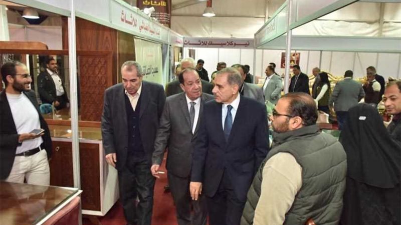 محافظ أسيوط يفتتح