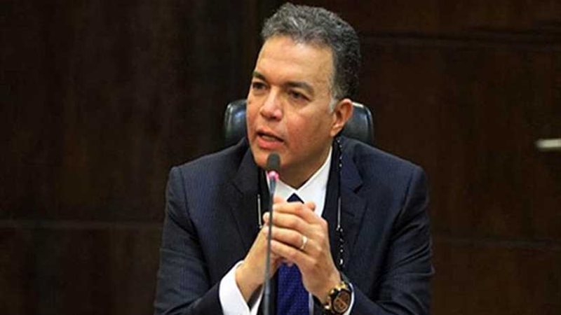 وزير النقل يتابع