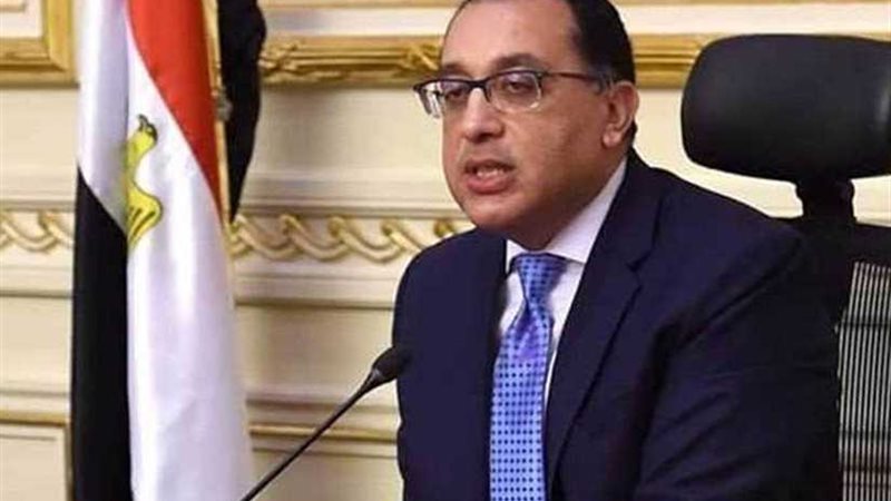 رئيس الوزراء يتابع