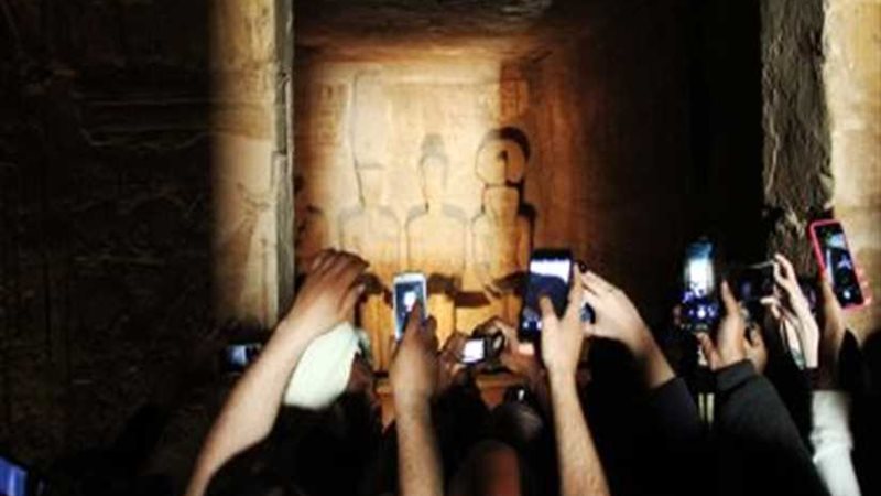 وصول 4 وزراء أفارقة