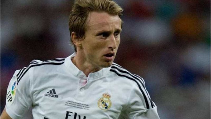 موديريتش يتوصل لاتفاق