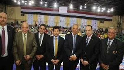 وزير الشباب والرياضة يلتقي مجلس الشمس ويشيد بمبادرة عيش وملح