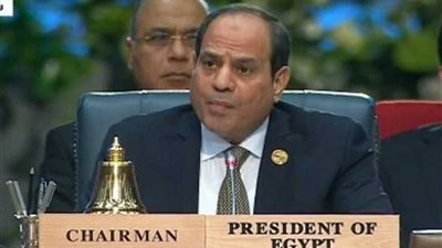 الرئيس السيسي يقيم مأدبة عشاء تكريما للوفود المشاركة في القمة العربية الأوروبية