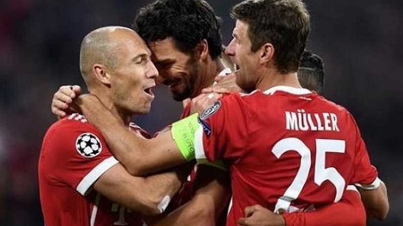 بايرن ميونيخ يفوز