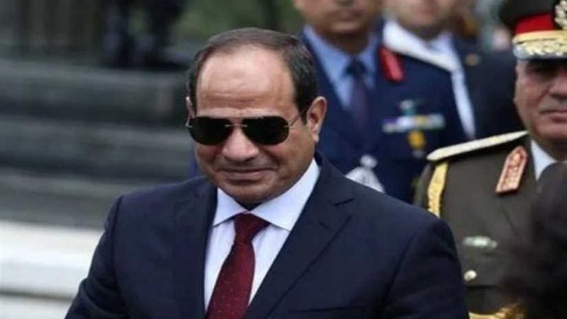 الرئيس السيسي يفتتح