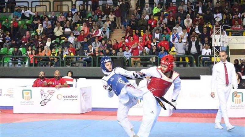 وزير الرياضة يهنئ