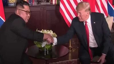 زعيم كوريا الشمالية يصل فيتنام بقطار مصفح للقاء الرئيس ترامب