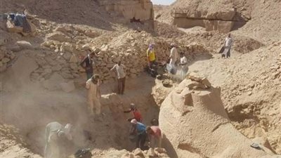 الآثار: العثور على ورشة لصناعة العناصر المعمارية بجبل السلسلة بأسوان