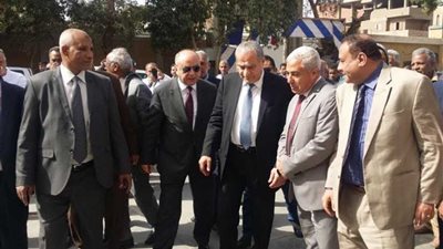وزير التموين يفتتح أكبر هايبر على مستوى الصعيد.. صور