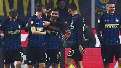 مواجهة الكأس بين ميلان ولاتسيو تتصدر عناوين الصحف الإيطالية