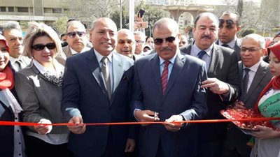 بتكلفة 10 ملايين جنيه رئيس جامعة الأزهر يفتتح أعمال التطوير بفرع البنات