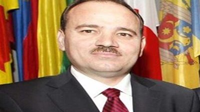 رئيس دولة ألبانيا يصل إلى القاهرة