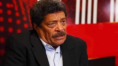 شطة: لاسارتي دخل مصنع الأهلي والفريق يحتاج رأس حربة مع احترامي لأزارو ومحسن