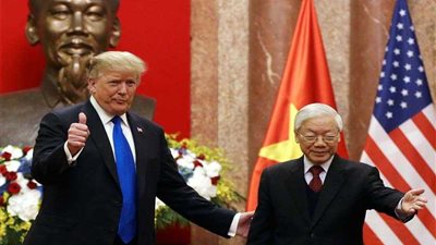 الرئيسان الأمريكي والفيتنامي يشهدان توقيع اتفاقية تقدر بـ12.7 مليار دولار