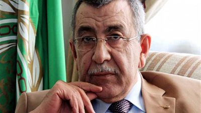 السفير أبو علي يطلع مسؤولا أمميا على معاناة العمال الفلسطينيين