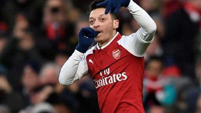 أوزيل يسجل ويصنع بعد عودته لتشكيل الارسنال
