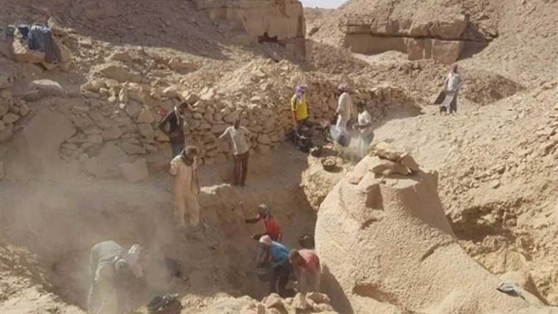 الآثار: العثور على