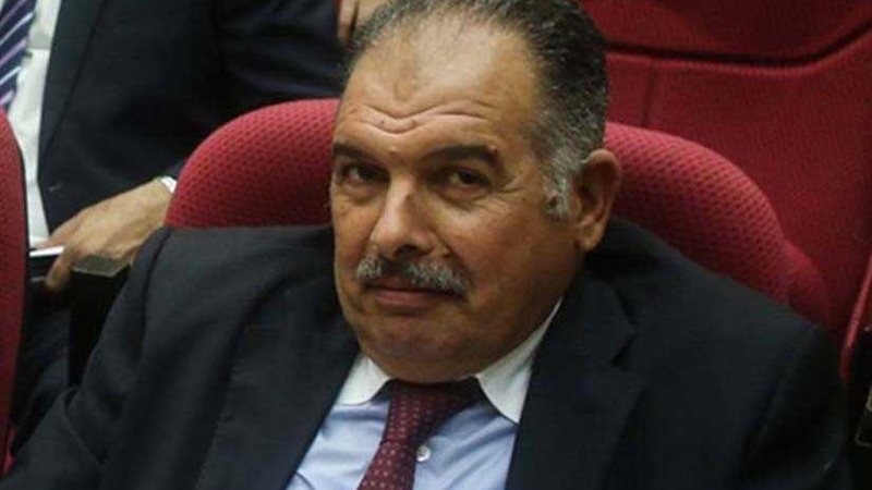 حل أزمة مركز شباب