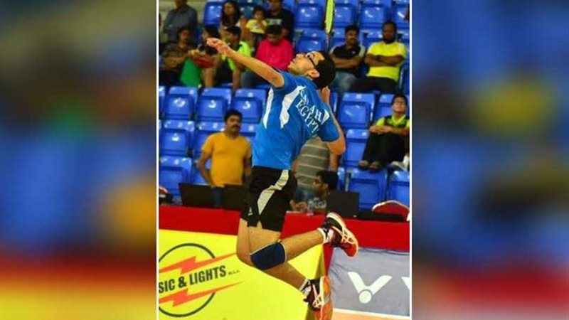 أحمد صلاح بطل الريشة