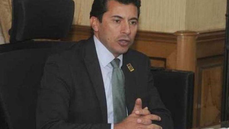 وزير الرياضة يفتتح