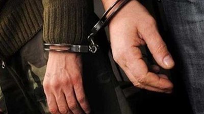 القبض على 3 عاطلين لاتهامهم بهتك عرض طالب بالعبور