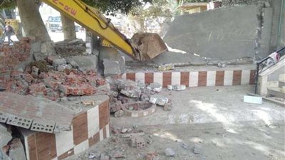 إزالة تعديات على أراضى الرى بحلوان 