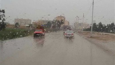 أمطار غزيرة ورياح شديدة على مدن وقرى الشرقية