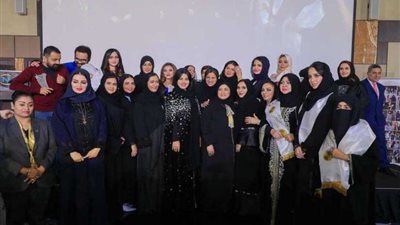 المنصوري تحصد 4 تكريمات في احتفالية أكثر النساء تميزا.. صور