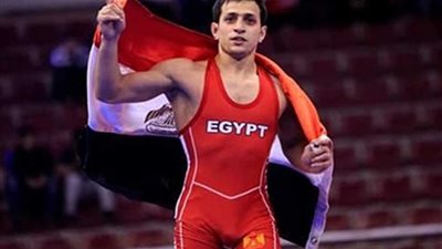 هيثم فهمي يتأهل لثمن نهائي بطولة 