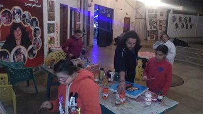 عروض مسرحية وورش رسم بمعرض زايد للكتاب