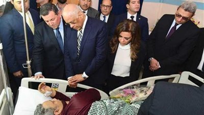رئيس البرلمان يزور مصابى حادث حريق محطة مصر