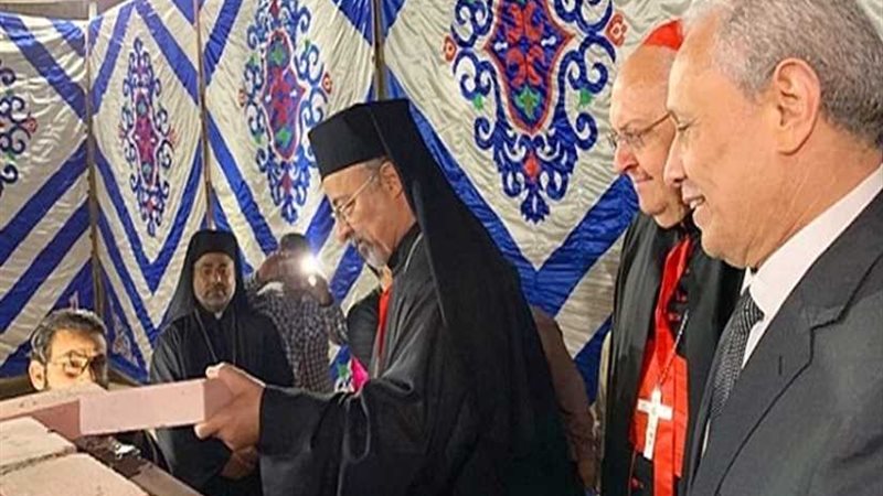 وضع حجر أساس كاتدرائية