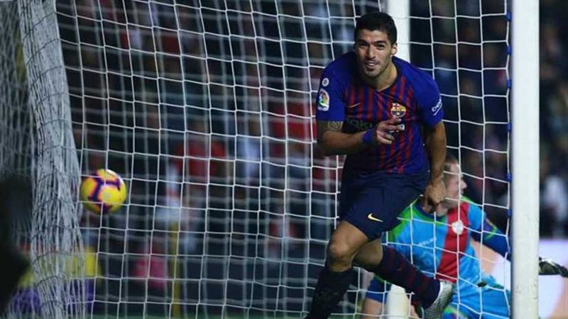 كلاسيكو الأرض.. سواريز