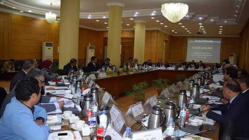 جامعة بنها تناقش