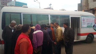 بالصور.. إقبال المواطنين على 