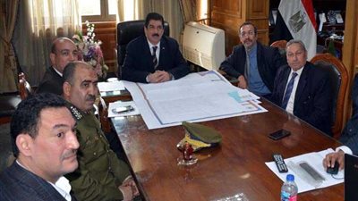 القليوبية تناقش تطوير وتعديل ميدان أحمد عرابي بشبرا الخيمة