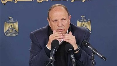 الاحتلال يبعد وزير شئون القدس عن 