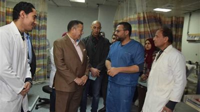 محافظ بني سويف: زيارات مفاجئة للوقوف على مستوى الخدمة الصحية